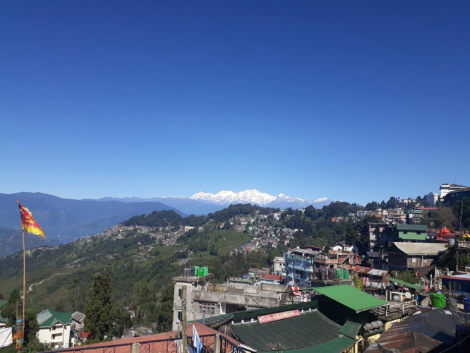 Pictures of Beautiful Darjeeling Hills and Mount Kanchenjunga Pictures of Beautiful Darjeeling Hills and Mount Kanchenjunga